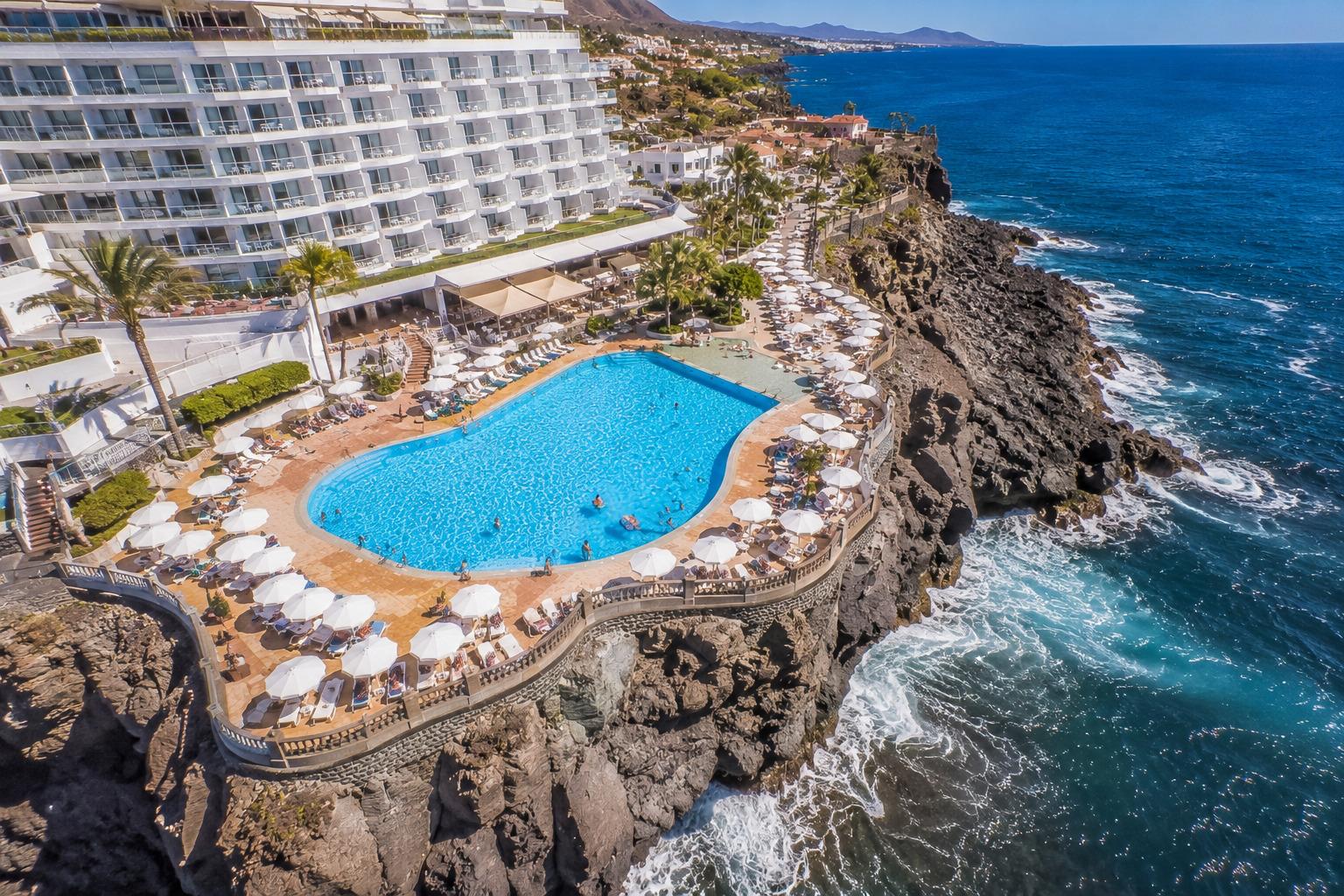 Hotel Atlantic Holiday — Callao Salvaje