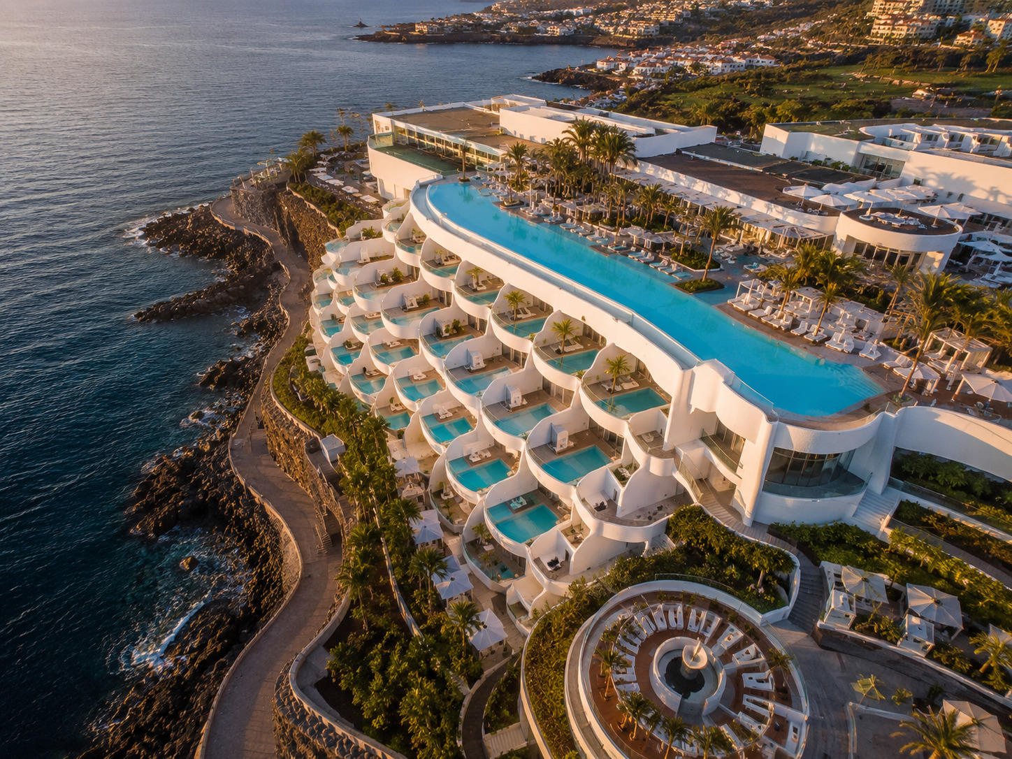 Royal Hideaway Corales Beach — designhotellet som rankas som öns mest fotograferade adults-only.