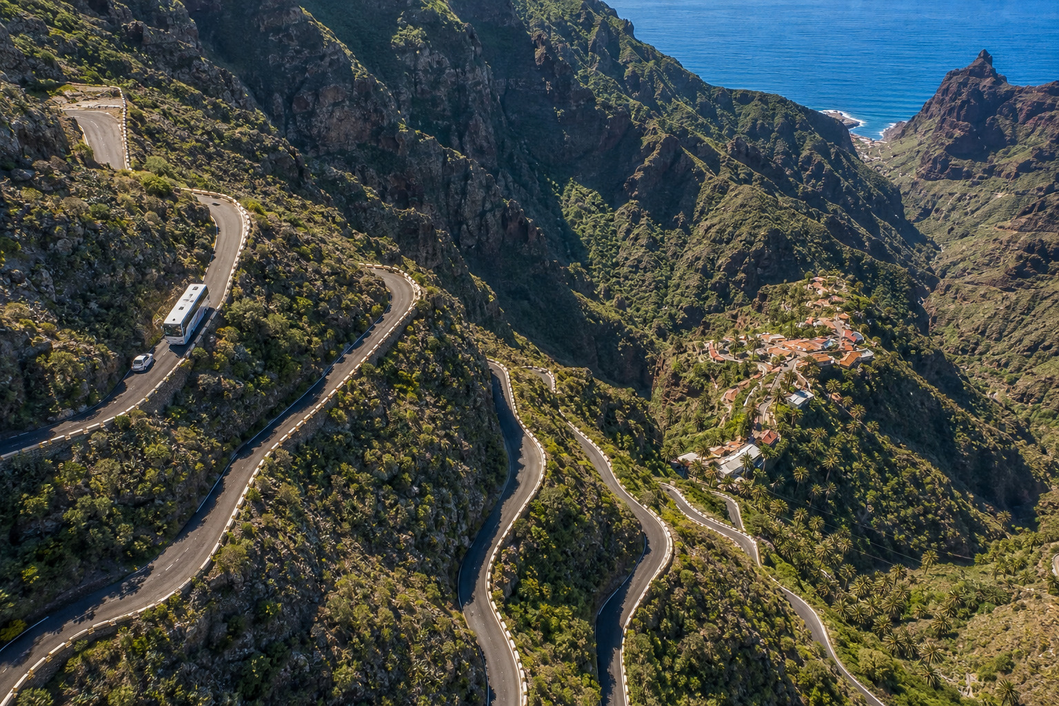 Masca-dalen på Teneriffa — bergsby vid Spaniens mest dramatiska serpentinväg